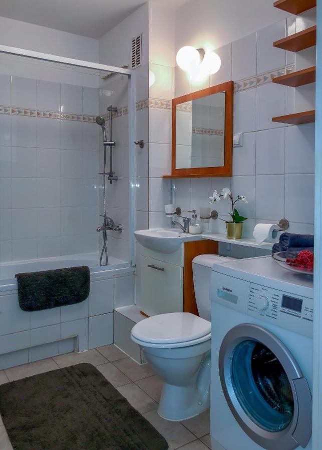 Apartamenty Lagiewniki Краков Экстерьер фото